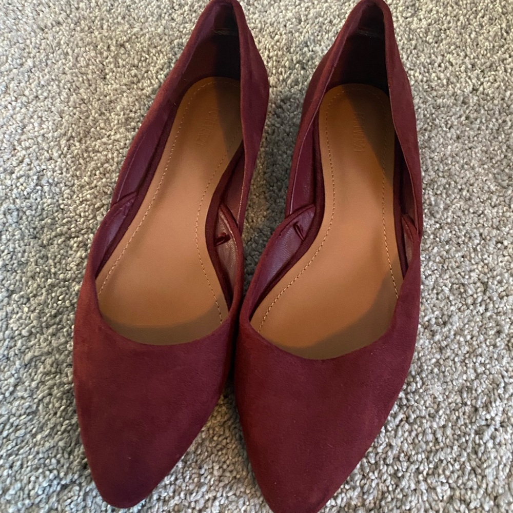 Burgundy Suede Pointed Forever 21 Flats, Size 8, Never Worn